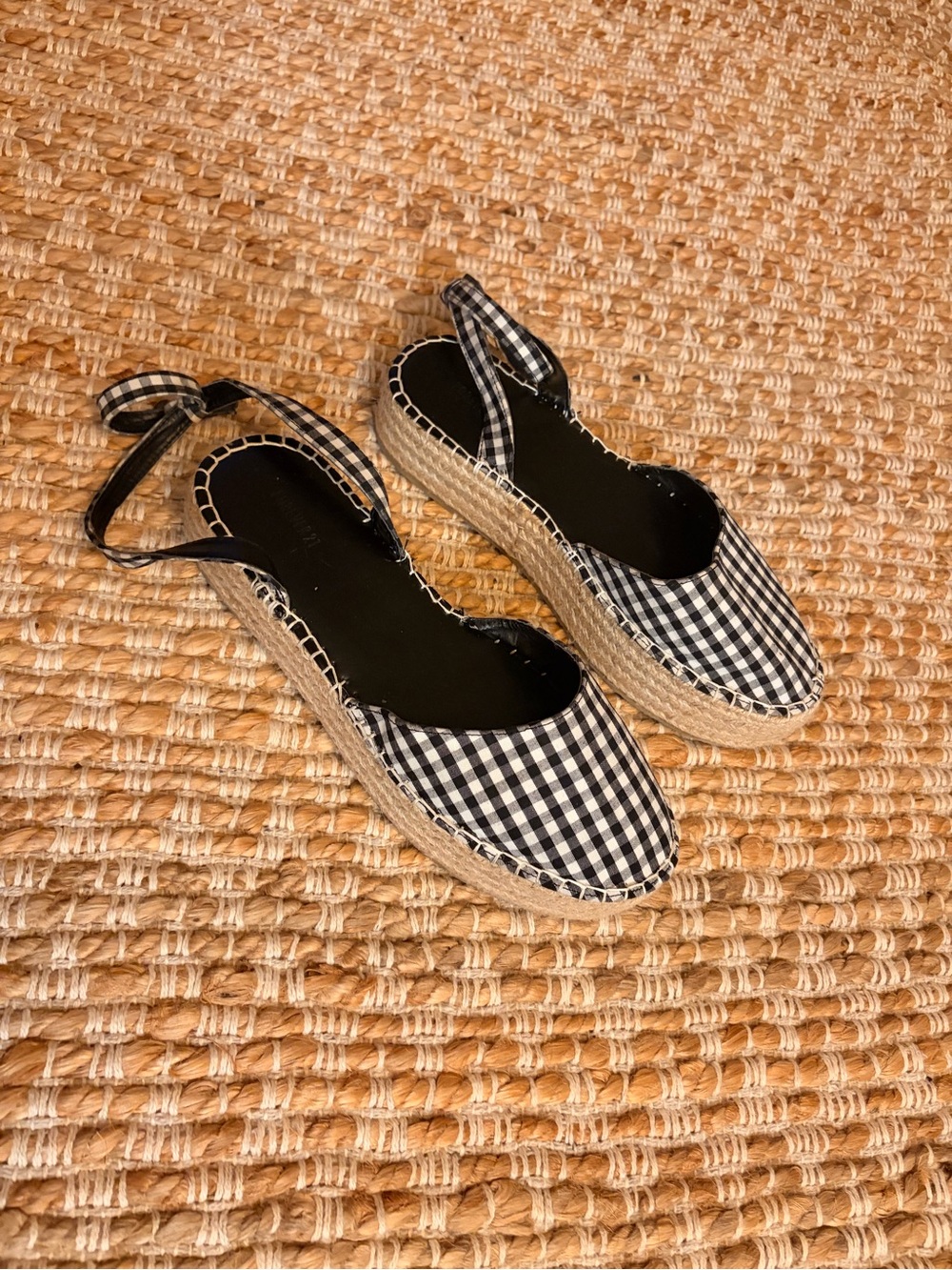 Forever 21 Espadrille Slingback Flats Black women’s summer / spring / fall shoes